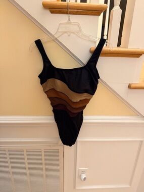 Ladies Size Large "Inches Away" Black One-Piece Swimsuit w/ Neutral Banding GUC